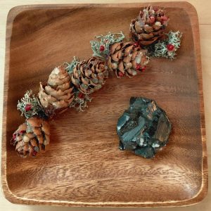 HEMATIT - crni, neobrađeni